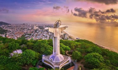 Tượng Chúa Kitô Vua