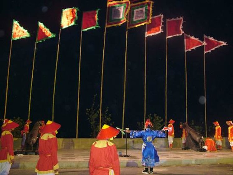 Lễ Hội Núi Tao Phùng